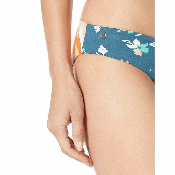 Maaji Sublime Reversible Hipster Cut Bikini Bottom - Picture 3 of 4